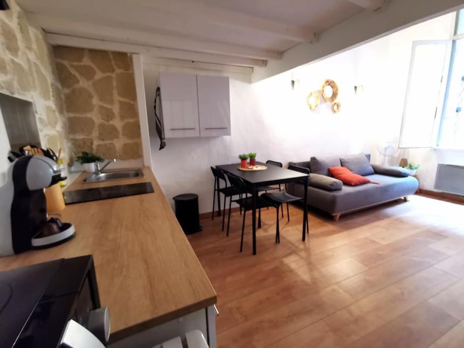 Centre Ville Montpellier - Appartement Au Coeur De L'Ecusson 外观 照片